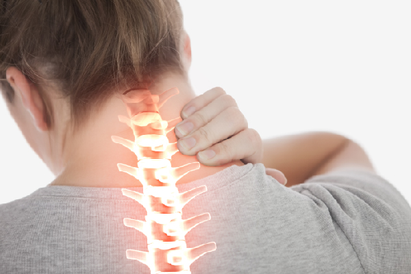 LIMIT 4 BAD HABITS TO PROTECT YOUR NECK VERTEBRAE