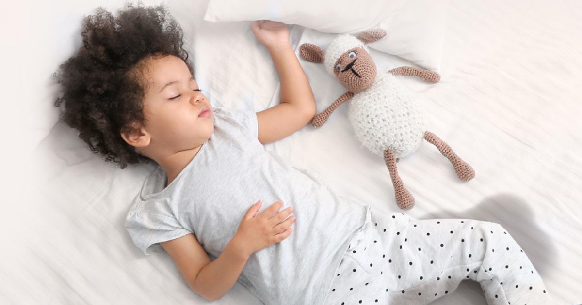 METHODS FOR HANDLING MATTRESSES WHEN CHILDREN WET THE BED
